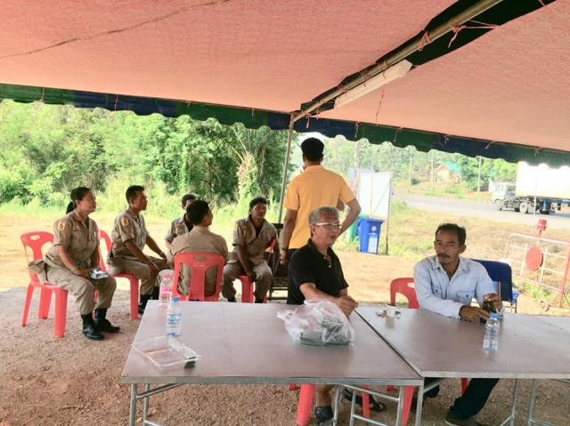 จุดบริการประชาชน เทศบาลตำบลนาโพธิ์พัฒนา ริมถนนทางหลวง 41 